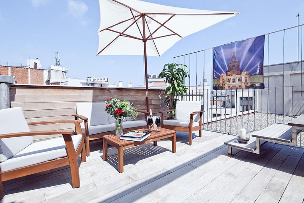 Apartment Barcelona Rentals - Pool Terrace In City Center Exterior photo